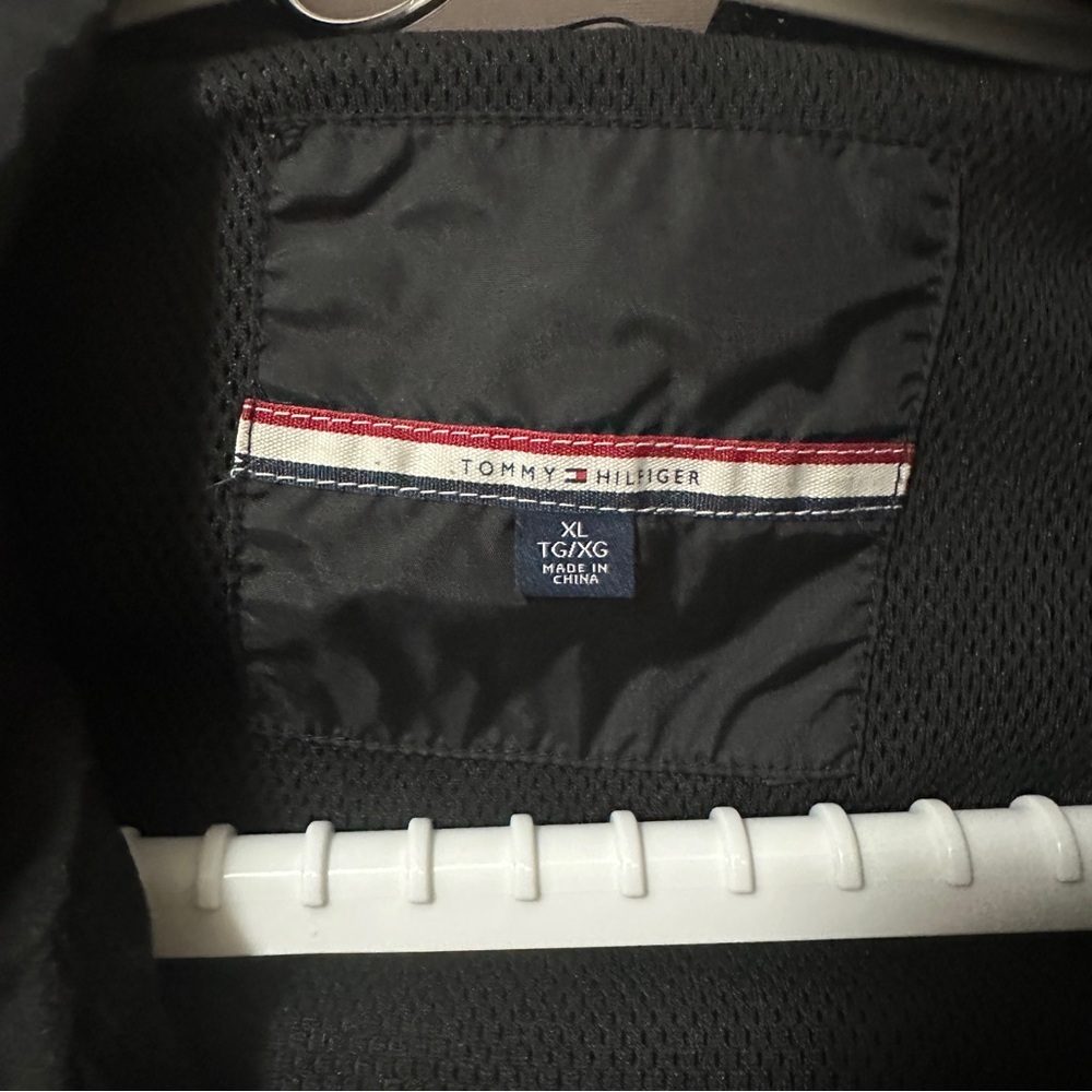 Tommy Hilfiger Black Jacket, Size XL - Picture 4 of 12